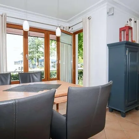Apartment In Strandnaehe 50m