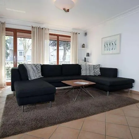 Apartment In Strandnaehe 50m *